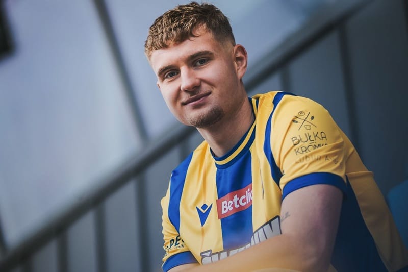 Na początek młodzieżowiec