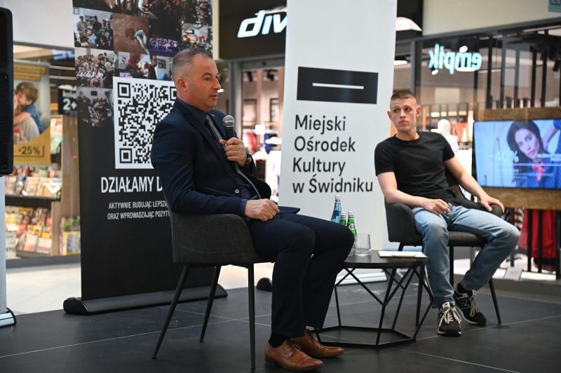 O służbie, patriotyzmie i rodzinie