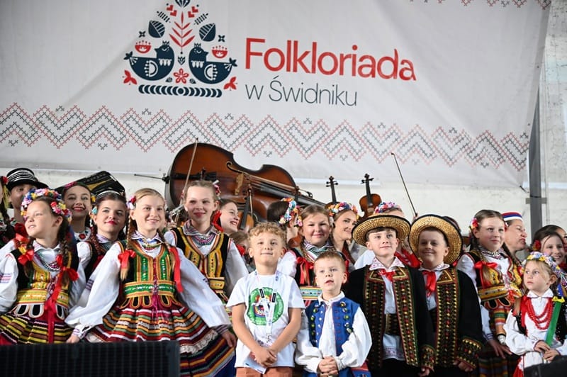 Folklor łączy świat