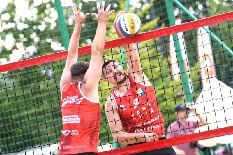 Sportowe emocje na piasku