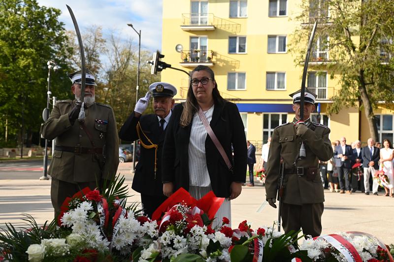 W hołdzie ofiarom II wojny światowej