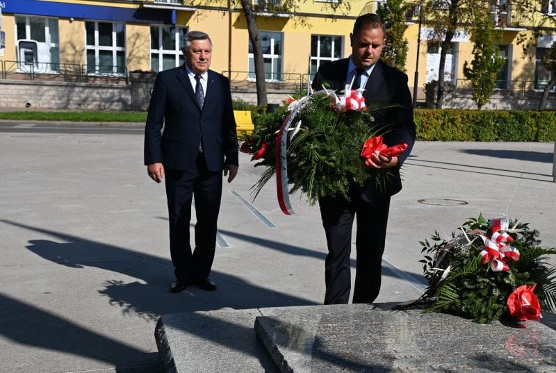 W hołdzie bohaterom Polskiego Państwa Podziemnego