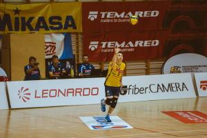 05-10-24-Avia-Czarni-PLS-19-Copy