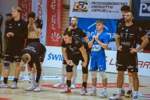 05-10-24-Avia-Czarni-PLS-33-Copy